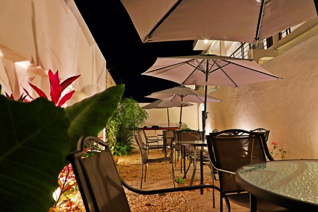 Margarett Hotel Valladolid  Eksteriør billede