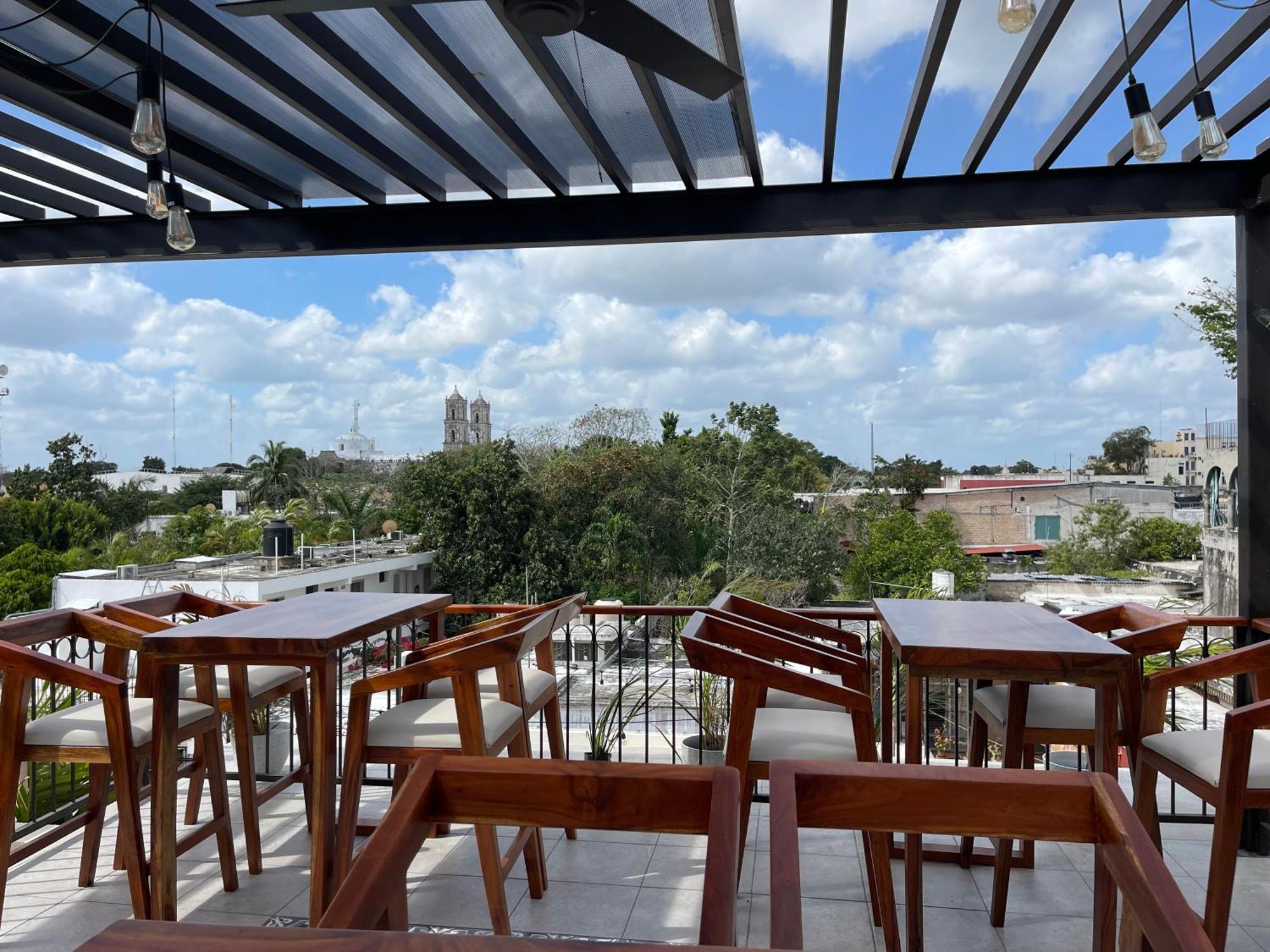 Margarett Hotel Valladolid  Eksteriør billede